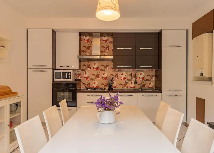 Ca Del Bernardi By Interhome *