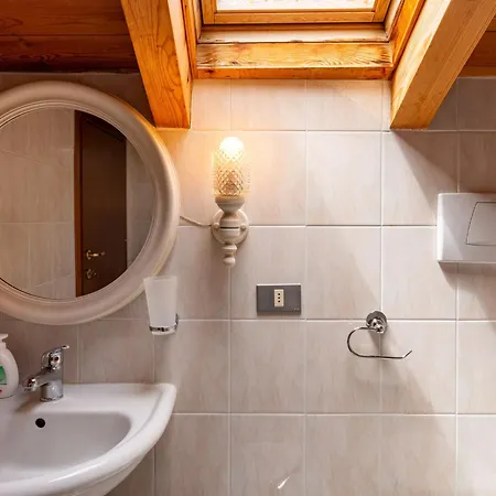 Apartment Ca Del Bernardi By Interhome Porto Valtravaglia
